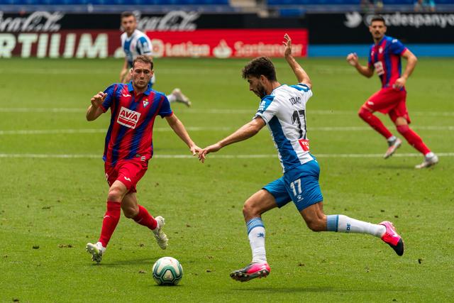 解立彬称赞利夫：他愿意和球队产生化学反应